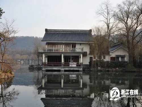 整治“会所中的歪风”：从西湖会到开心茶馆.jpg